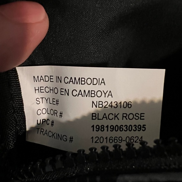 Floral Black and Gray Backpack - Picture 5 of 7